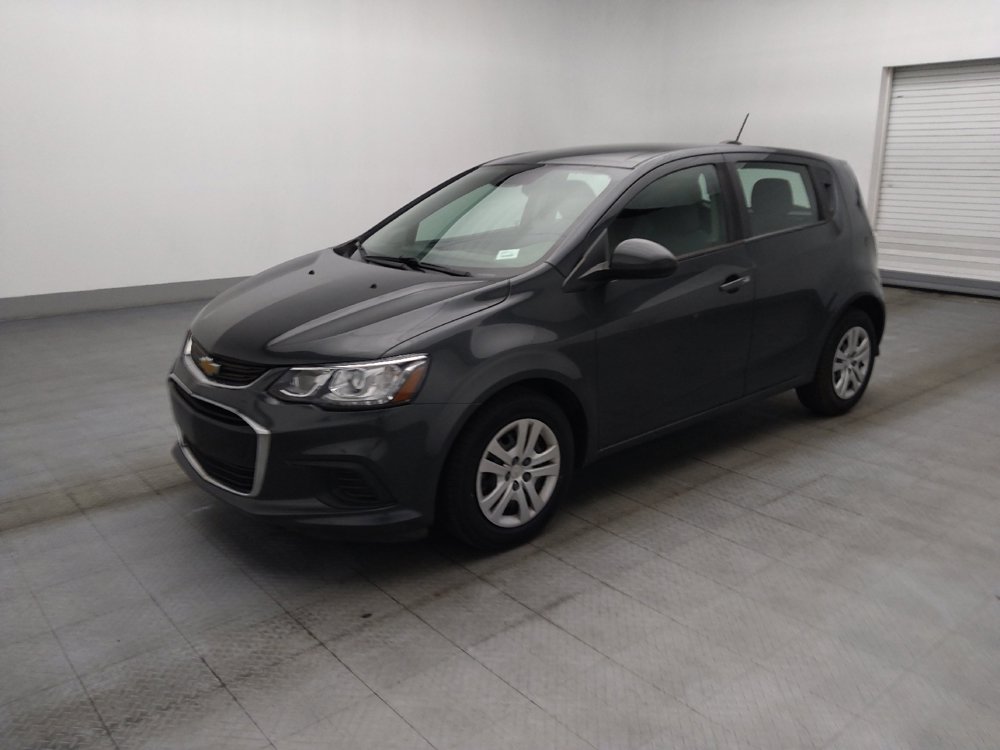Used 2020 Chevrolet Sonic LT FWD image 2