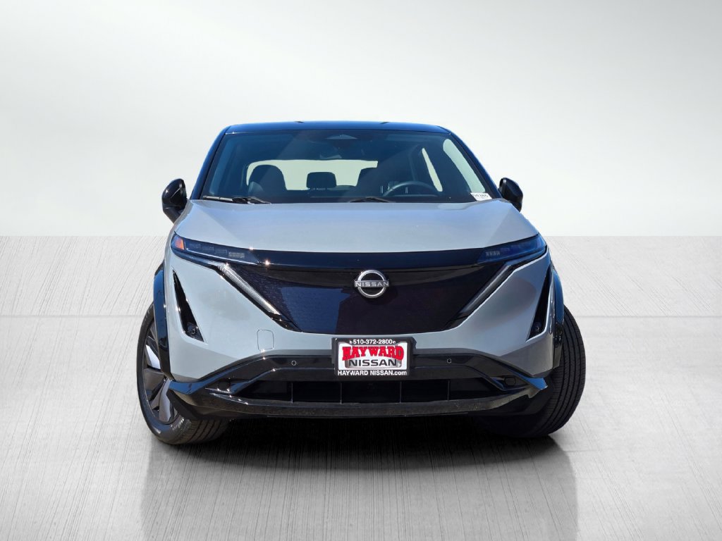 Used 2023 Nissan Ariya FWD image 3