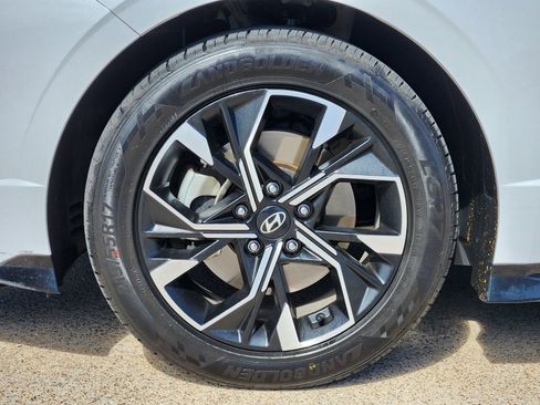 Used 2024 Hyundai Sonata SEL image 16