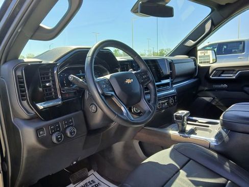 Certified 2023 Chevrolet Silverado 1500 High Country w/ Max Trailering Package AWD/4WD image 9