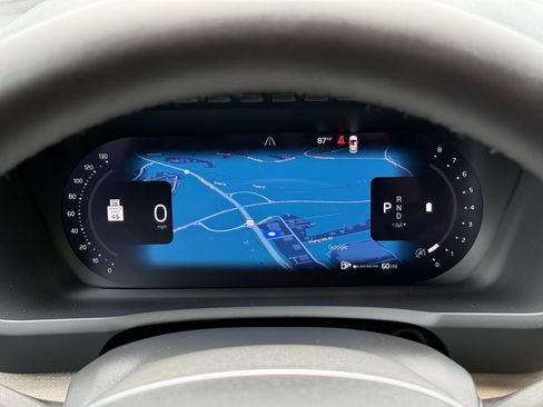 Certified 2025 Volvo XC90 B5 Core AWD/4WD image 21