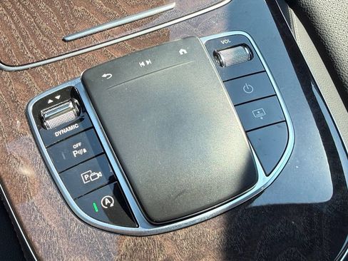 Used 2023 Mercedes-Benz E 450 4MATIC Sedan image 40