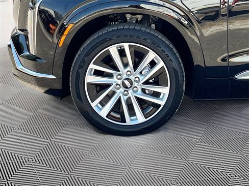 New 2026 Cadillac Vistiq Luxury image 31