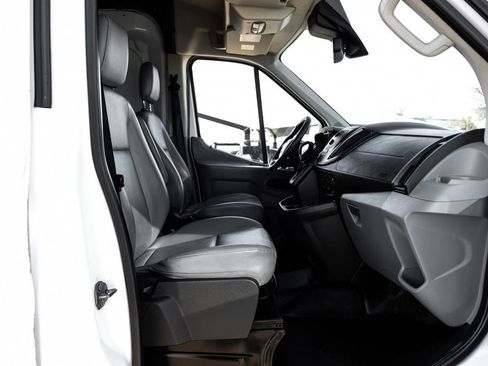 Used 2015 Ford Transit 250 148 Medium Roof image 31