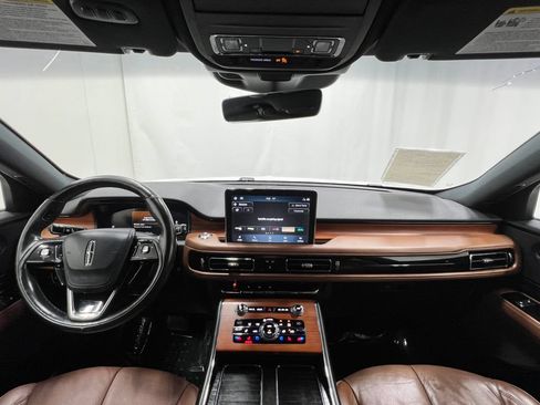 Used 2020 Lincoln Aviator Reserve w/ Elements Package Plus AWD/4WD image 20