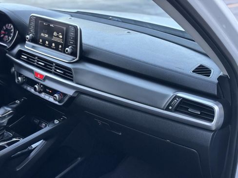 Used 2020 Kia Telluride S w/ S 8 Passenger Seating Package image 16