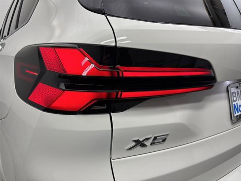 New 2026 BMW X5 xDrive40i w/ M Sport Package image 19
