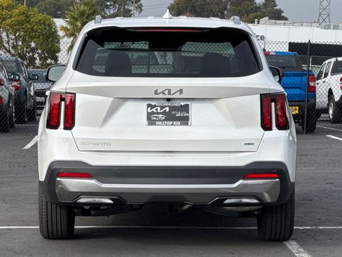 New 2026 Kia Sorento EX image 5