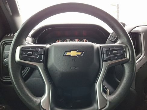 Used 2021 Chevrolet Silverado 1500 Custom w/ Safety Confidence Package image 20