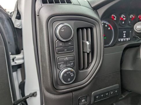 New 2025 GMC Sierra 2500 Pro w/ Convenience Package image 16