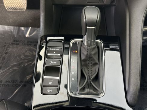 Used 2025 Acura Integra Base image 19