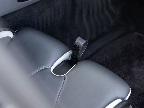 Used 2025 Aston Martin Vanquish image 61