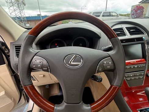 Used 2011 Lexus ES 350 FWD image 15