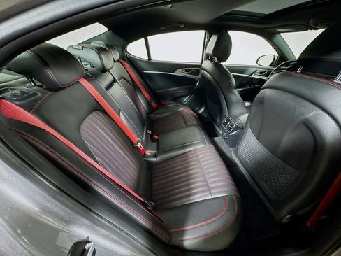 Used 2023 Genesis G70 2.0T w/ Sport Prestige Package image 26