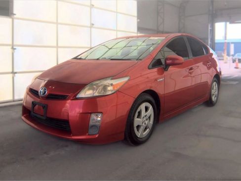Used 2010 Toyota Prius Two FWD image 1