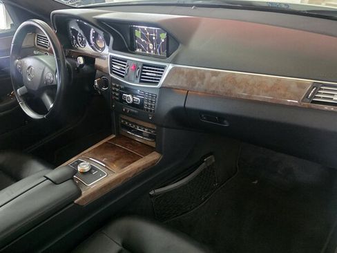 Used 2012 Mercedes-Benz E 350 4MATIC Sedan image 27