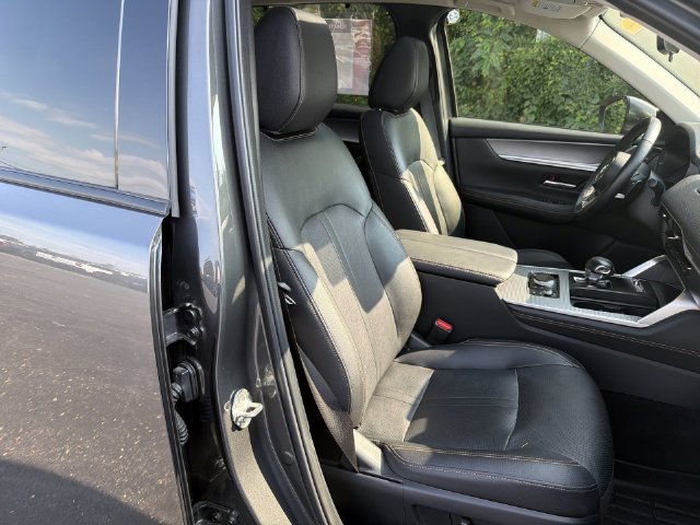 Used 2024 MAZDA CX-90 3.3 Turbo w/ Preferred Package AWD/4WD image 21