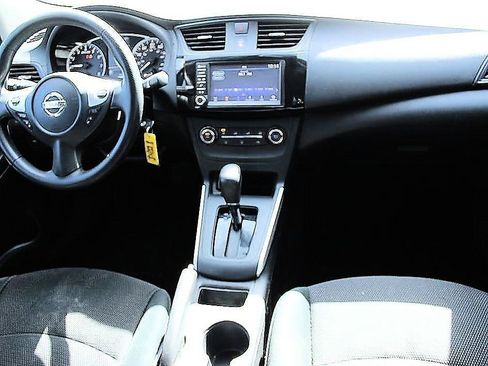 Used 2019 Nissan Sentra S FWD image 16