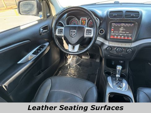 Used 2019 Dodge Journey GT image 4