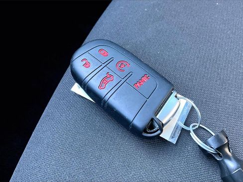 Used 2023 Dodge Challenger R/T Scat Pack image 10