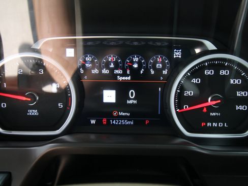 Used 2021 Chevrolet Silverado 2500 LTZ w/ LTZ Premium Texas Edition AWD/4WD image 29