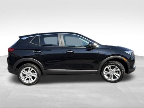 Certified 2023 Buick Encore GX Preferred w/ Cold Weather Comfort Package AWD/4WD image 6