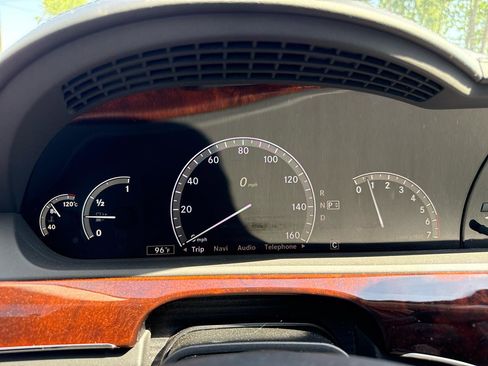 Used 2007 Mercedes-Benz S 600 image 10