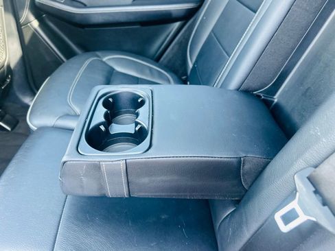 Used 2014 Mercedes-Benz ML 550 4MATIC image 29