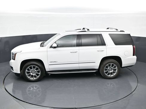 Used 2020 GMC Yukon Denali w/ Open Road Package AWD/4WD image 42