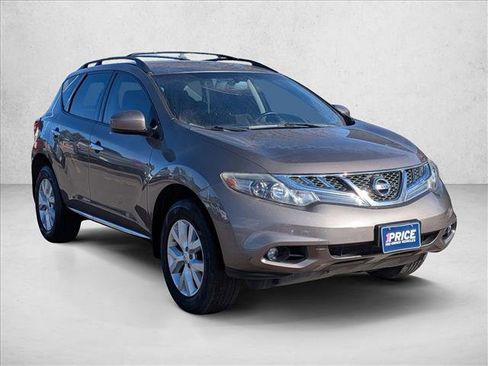 Used 2014 Nissan Murano SV image 3