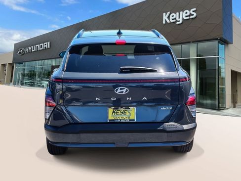 Certified 2024 Hyundai Kona SEL FWD image 6