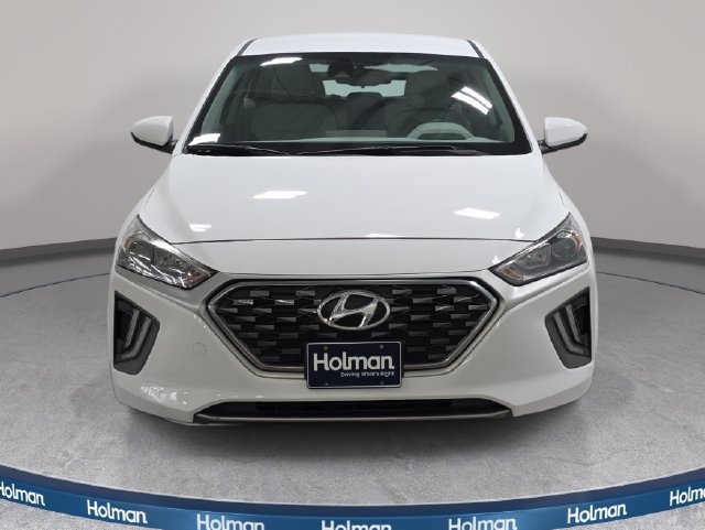 Used 2020 Hyundai Ioniq SE FWD image 3