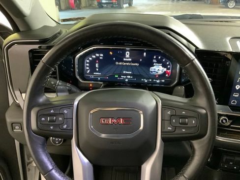Used 2023 GMC Sierra 1500 Elevation w/ Preferred Package AWD/4WD image 23