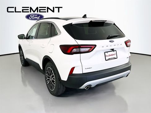 New 2025 Ford Escape SE w/ PHEV Premium Package image 8