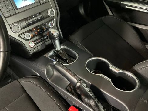 Used 2021 Ford Mustang GT RWD image 17