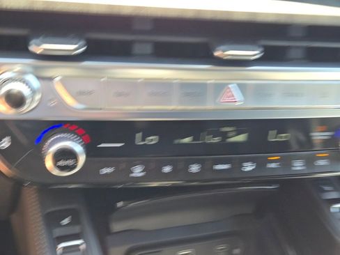 Certified 2023 Kia Telluride SX Prestige AWD/4WD image 28