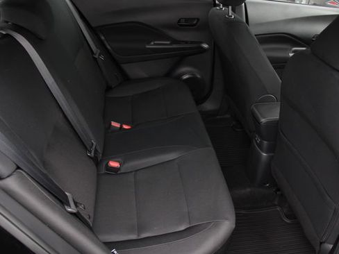 Certified 2025 Nissan Kicks Play S FWD image 28