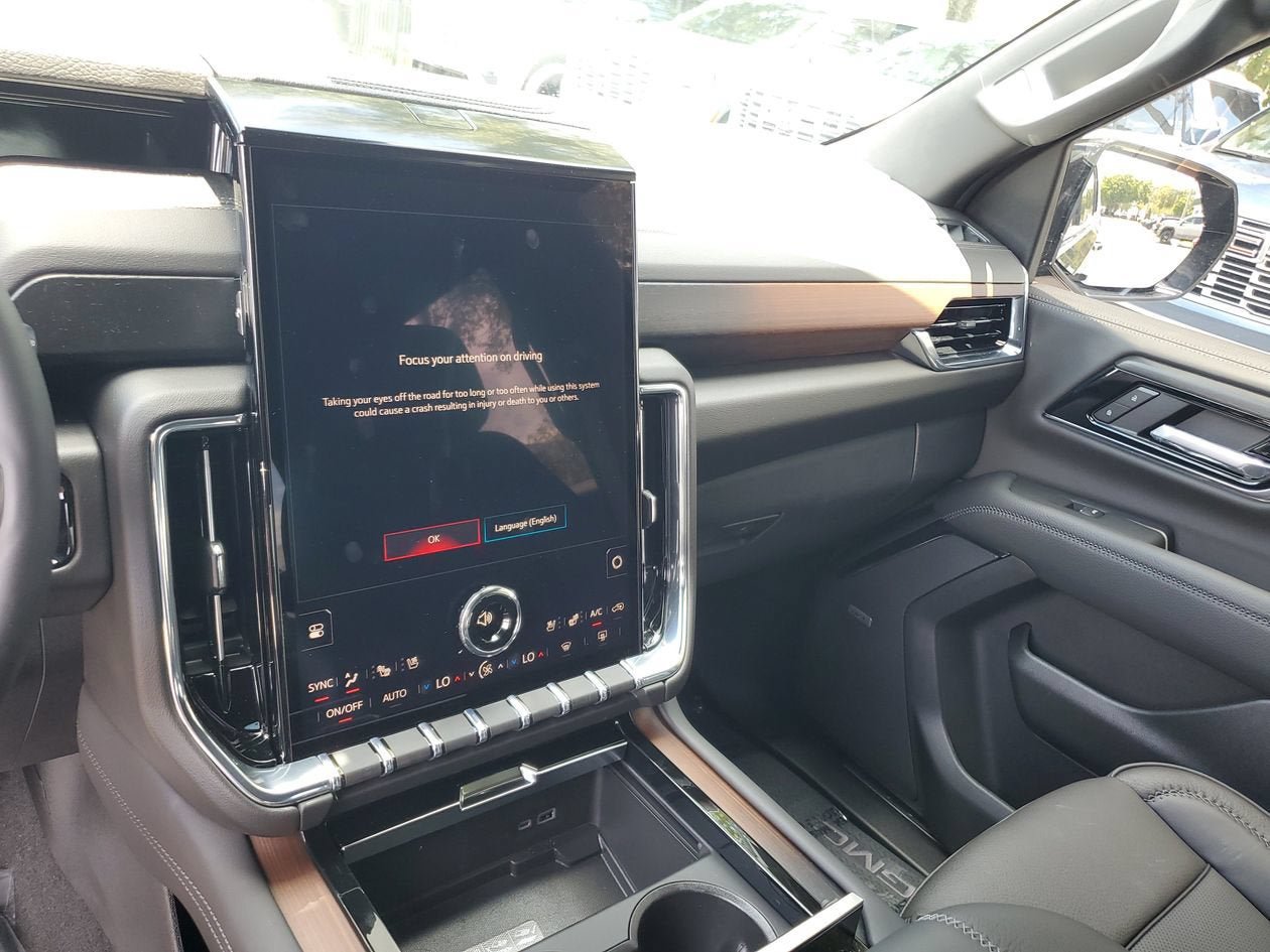 New 2026 GMC Yukon Denali RWD image 26