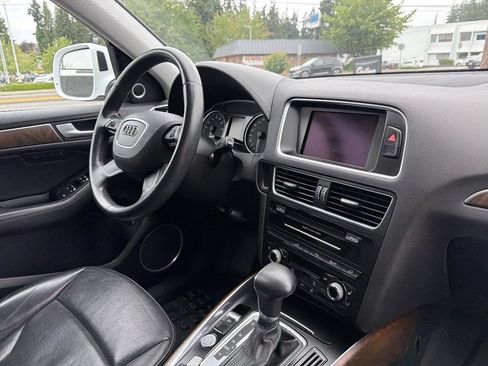 Used 2013 Audi Q5 2.0T Prestige AWD/4WD image 20
