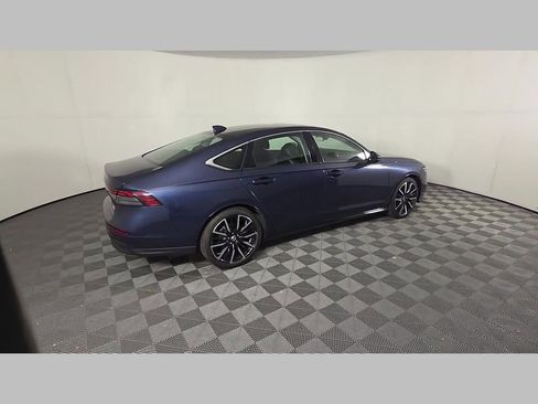 Used 2023 Honda Accord Touring image 37