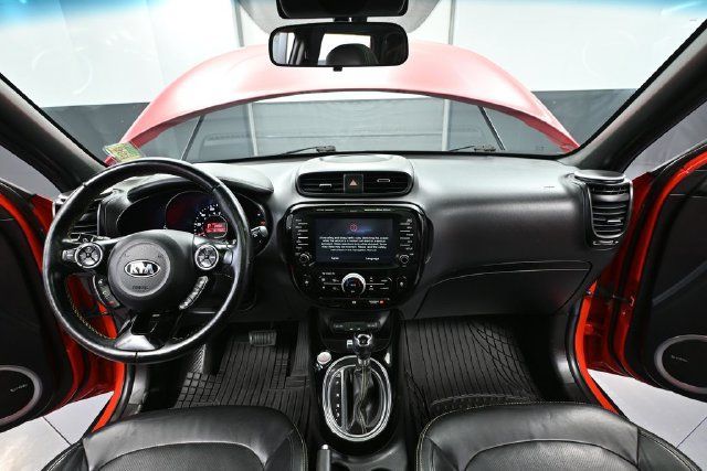 Used 2014 Kia Soul + w/ Primo Package FWD image 19