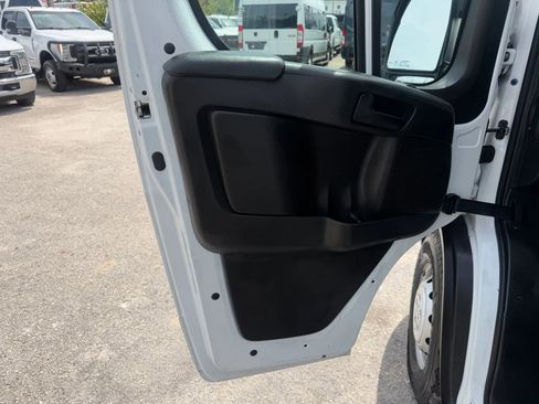 Used 2023 RAM ProMaster 2500 159 High Roof FWD image 10