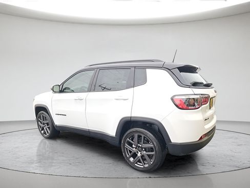 New 2026 Jeep Compass Limited w/ Sun, Sound & Navigation Group AWD/4WD image 5