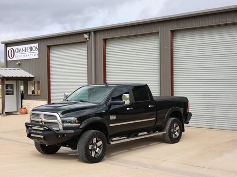 Used 2015 RAM 2500 Longhorn w/ Convenience Group image 10