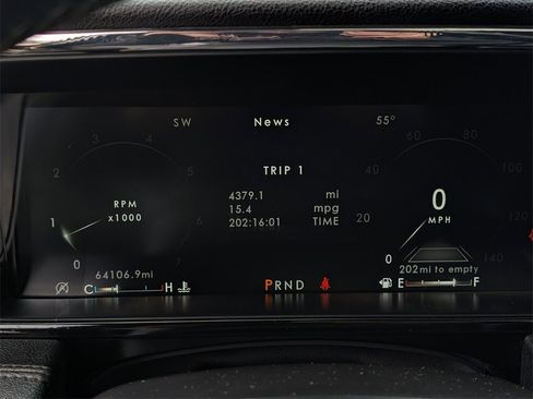 Used 2021 Lincoln Navigator Reserve image 16