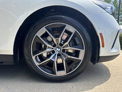 Certified 2026 BMW 530i xDrive AWD/4WD image 29