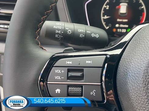 New 2025 Honda Pilot TrailSport image 22