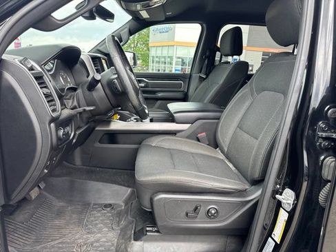 Used 2019 RAM 1500 Big Horn AWD/4WD image 9