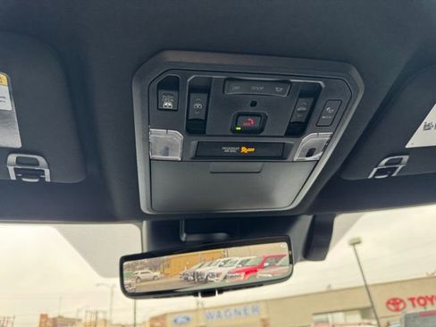 Used 2024 Toyota Tundra Platinum image 31