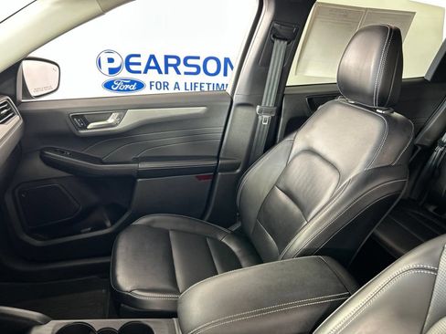 Used 2023 Ford Escape Platinum AWD/4WD image 26